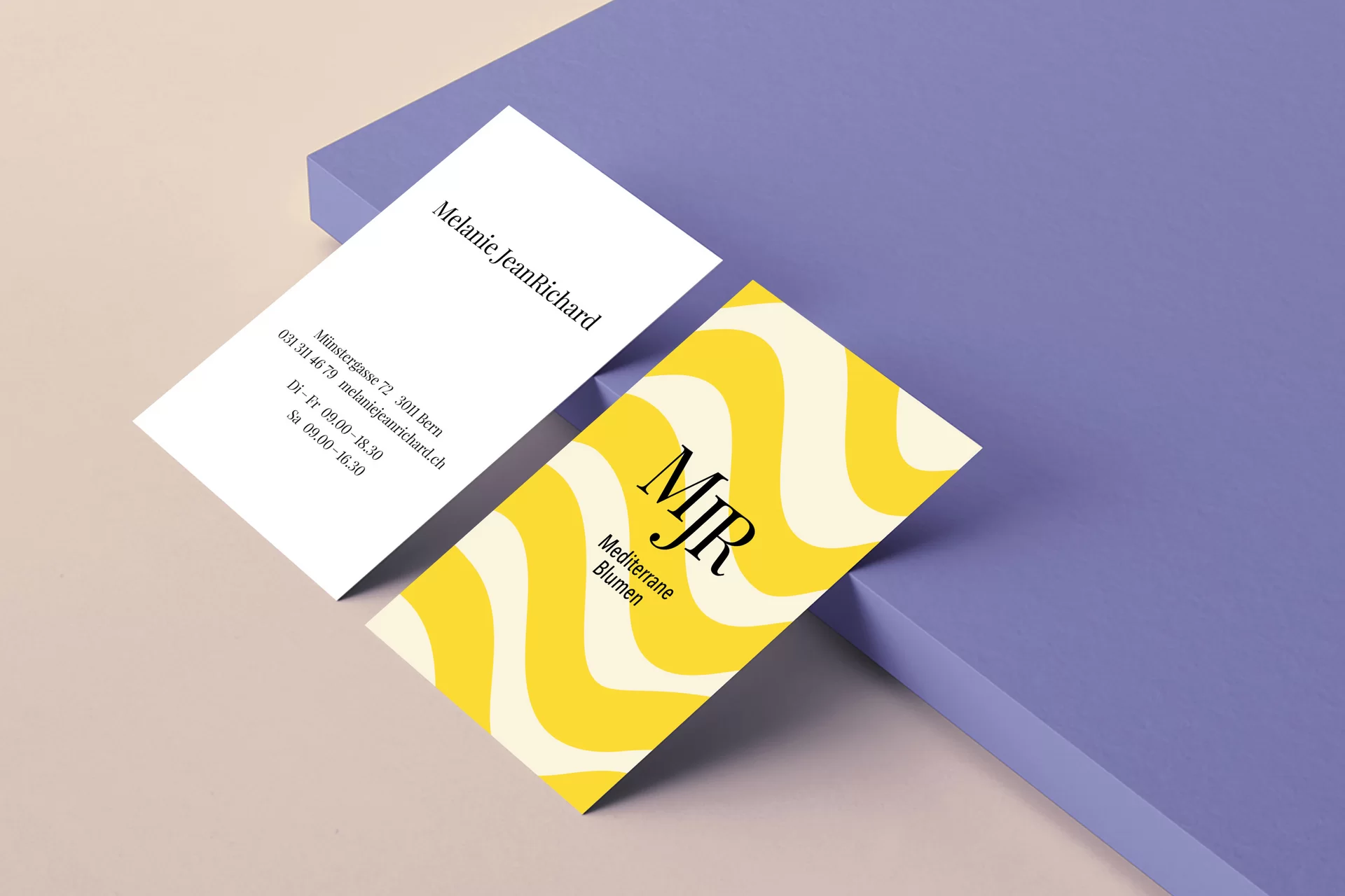 MJR Melanie JeanRichard Begegnungen Mediterran Floristin Blumen Blumenwelt Magazin Kunstmagazin Angepasstes Branding Webseite Postkarten Social Media Briefschaften Inhalt Titelblatt Cover Print Swiss Grafikdesign Begegnungen Art Direction Creative Direction Fotografie Illustration Bunt Farbig Bildkomposition