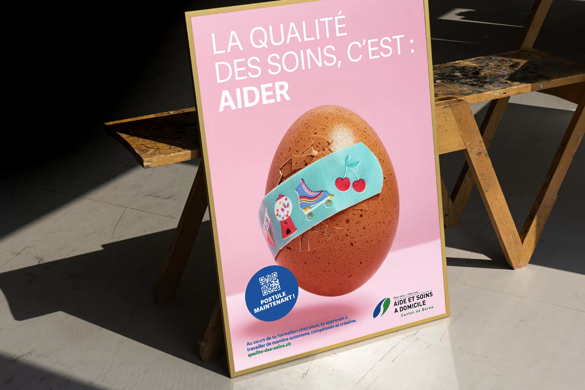 Spitex Kampagne Objekte Teekanne Stethoskop Hantel Ballon Nest Schlüssel Turnschuh Sprungfeder Gummihandschuh Broccoli Ei Pflaster Animation Bewegung Fotoshooting Farbe Fotografie Typografie Art Direction Creative Direction Plakate Bildkompositionen Totebag 