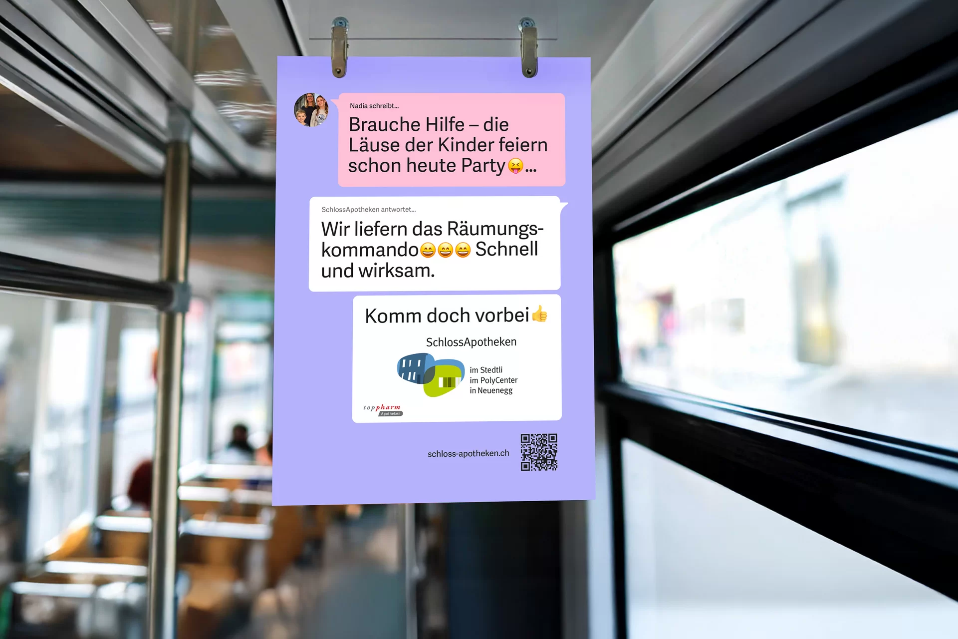 [Translate to English:] SchlossApotheken Bus Hängekarton